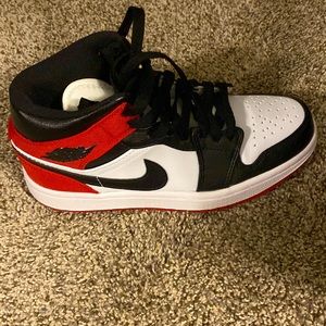 Jordan Mid Satin Black Toe